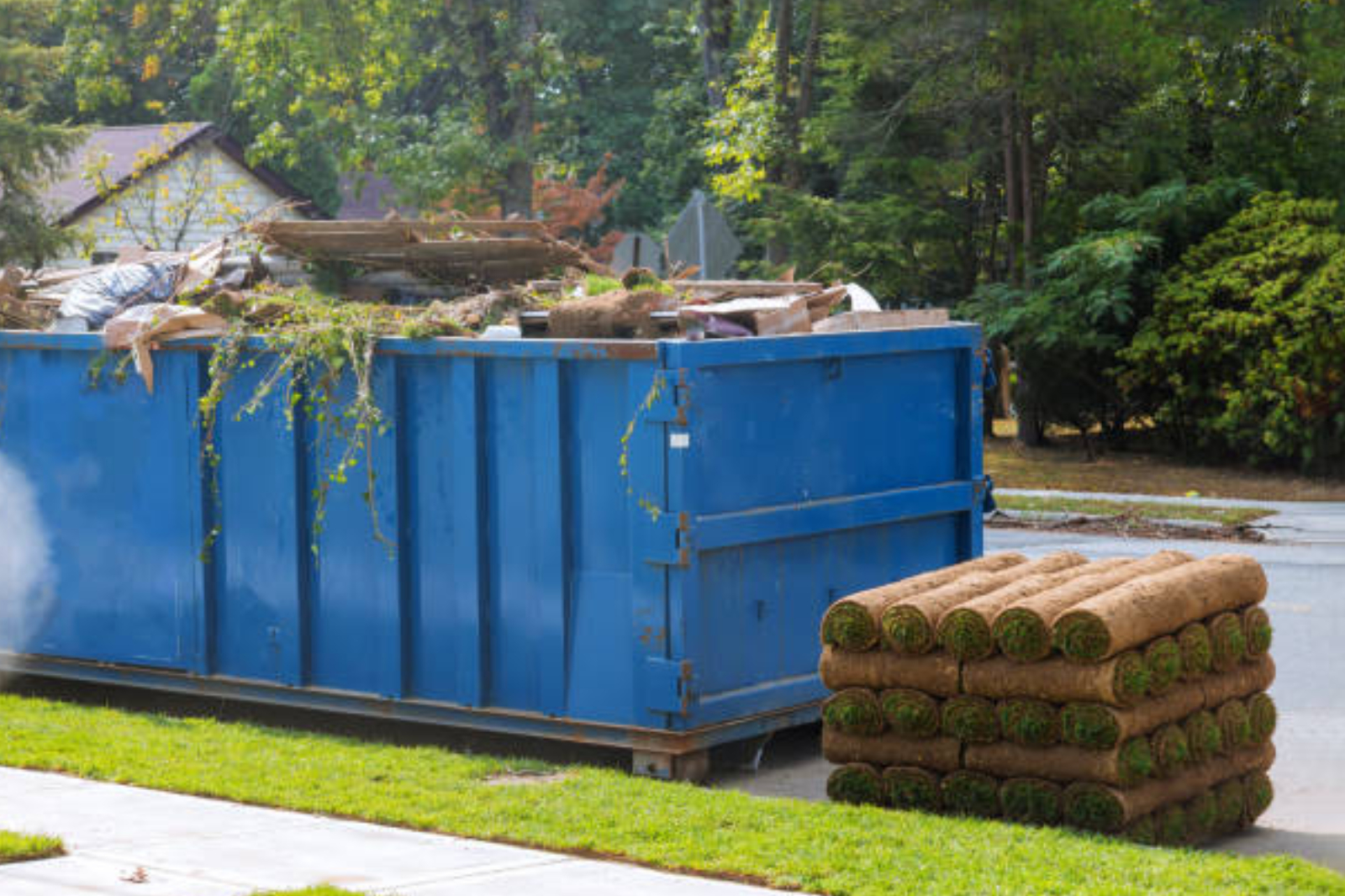 Junk Removal 12 Yard Container In Shoreline