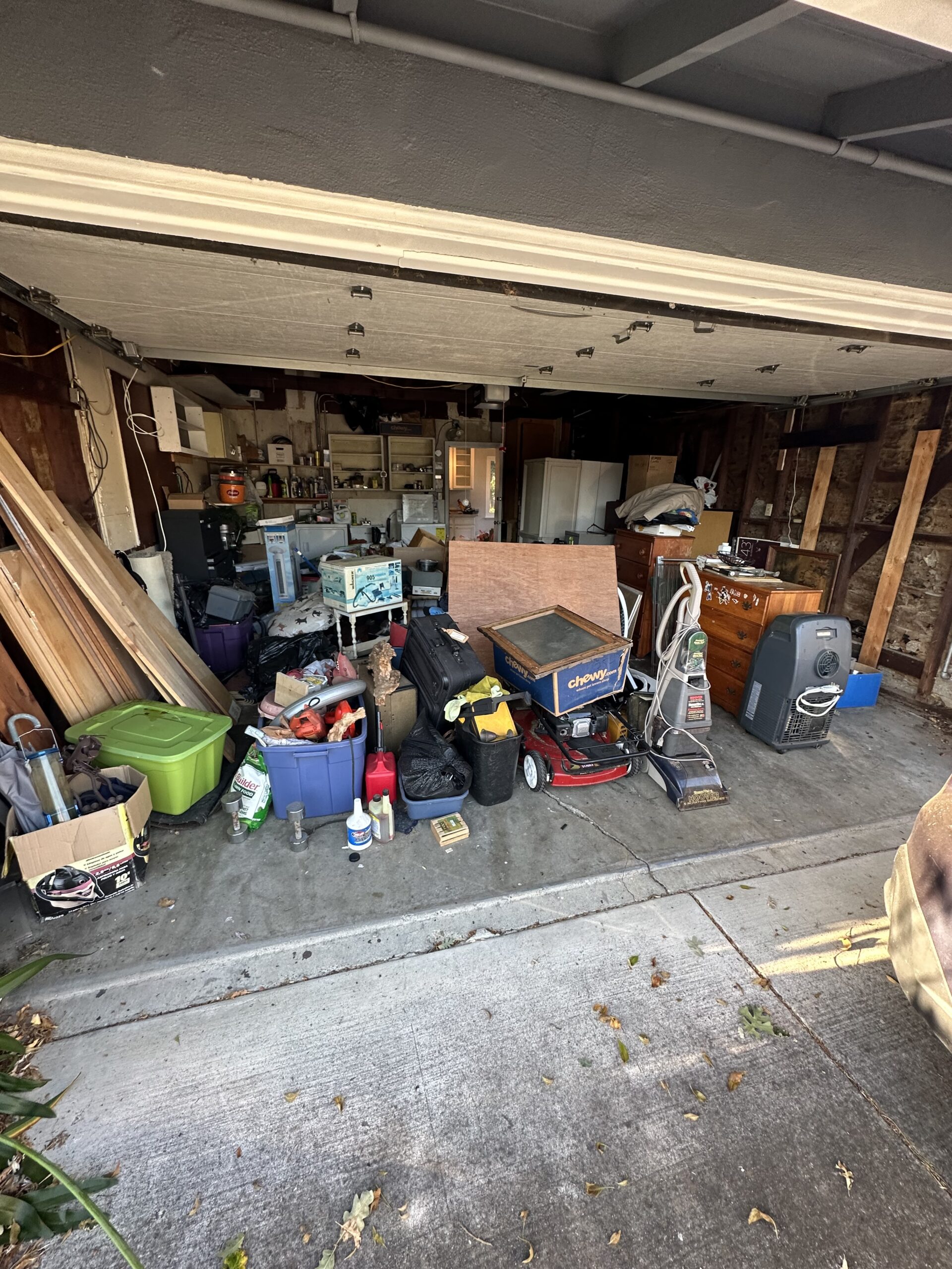 Storage Unit Cleanout Service In Seattle