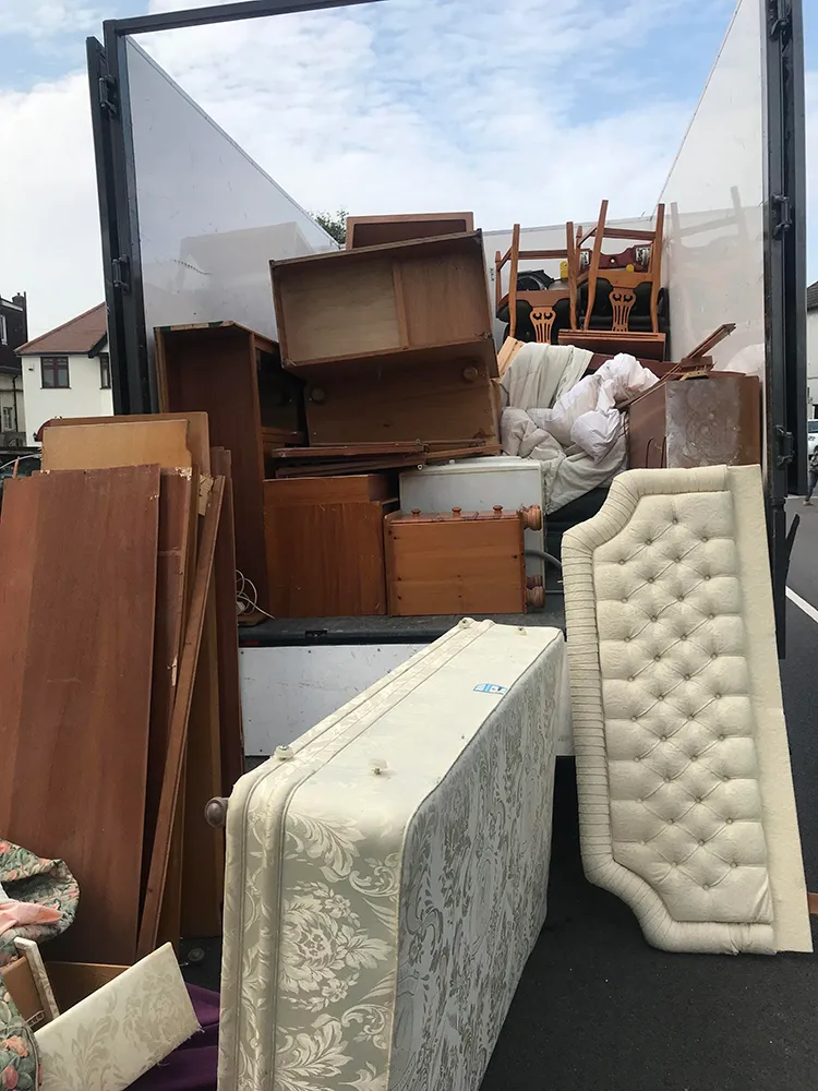 Furniture Removal Service In Seattle