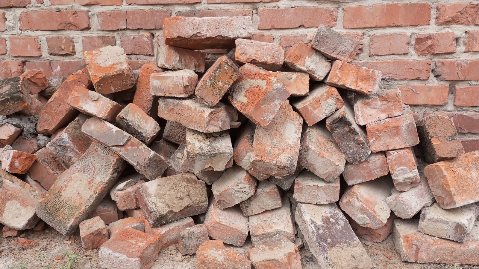 Concrete & Brick Removal Service In Seattle